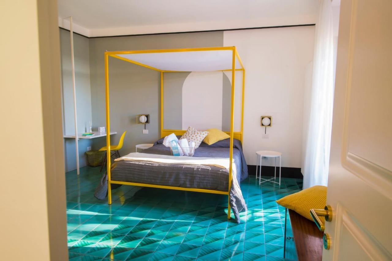 Ninina Boutique Suites 살레르노 외부 사진